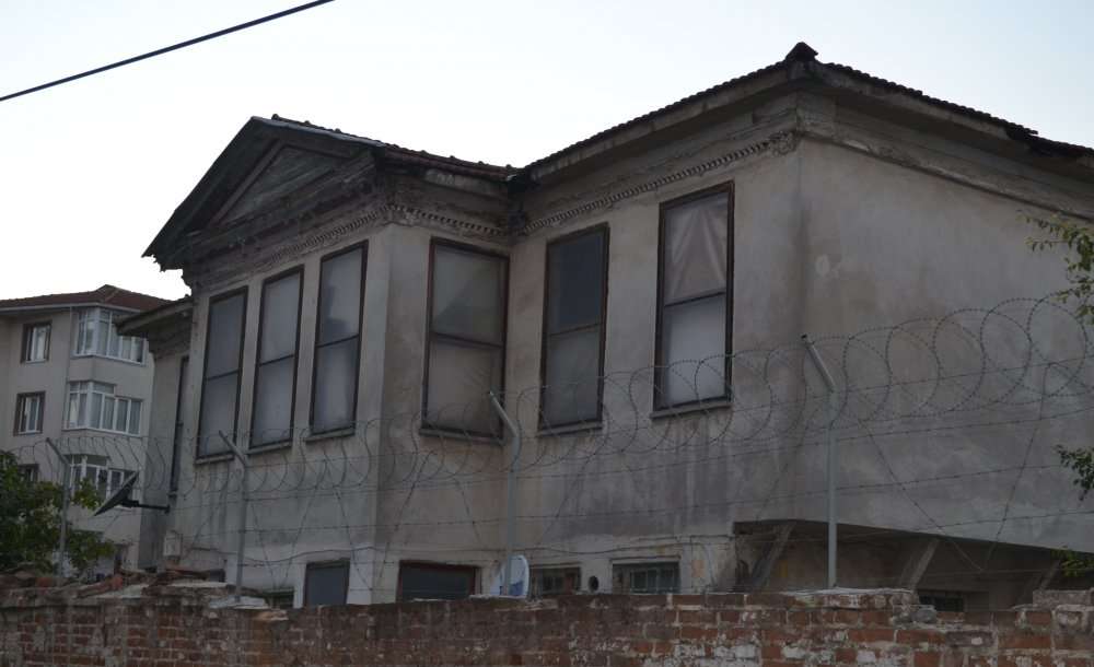 Restorasyonu Hala Başlamadı!