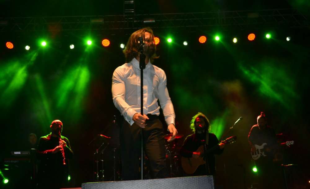Binlerce Kişi Cumhuriyet İçin Yürüdü 