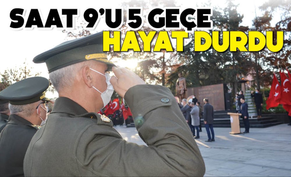 Saat 9'U 5 Geçe Hayat Durdu