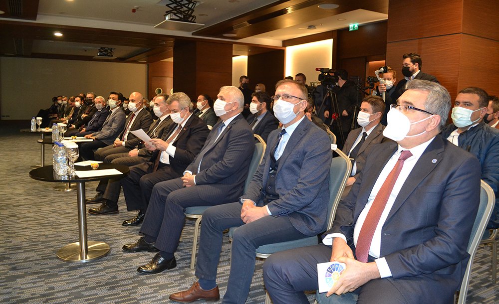 Üreten Sanayiciler Bir Araya Geldi 