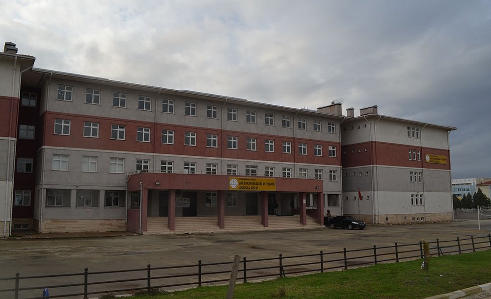 Fuarda 24 Proje Görücüye Çıktı 