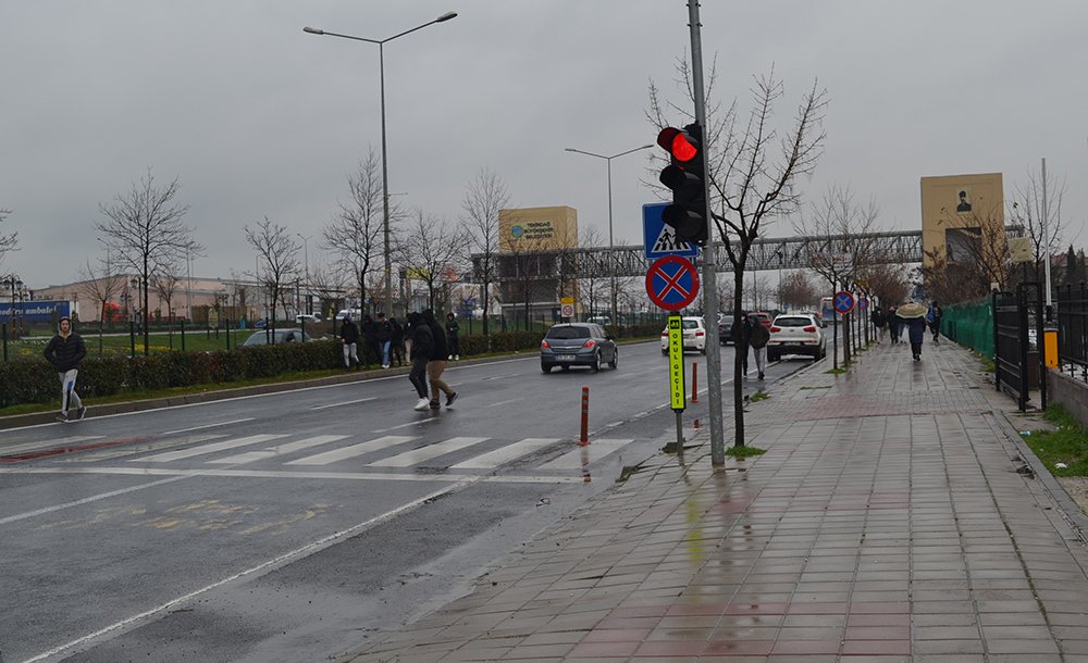 Öğrencilerin Tehlikeli Yolculuğu!