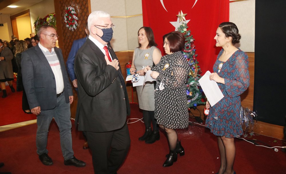 Başkan Yüksel Gerlovolular Derneği'nin Yılbaşı Eğlencesine Katıldı