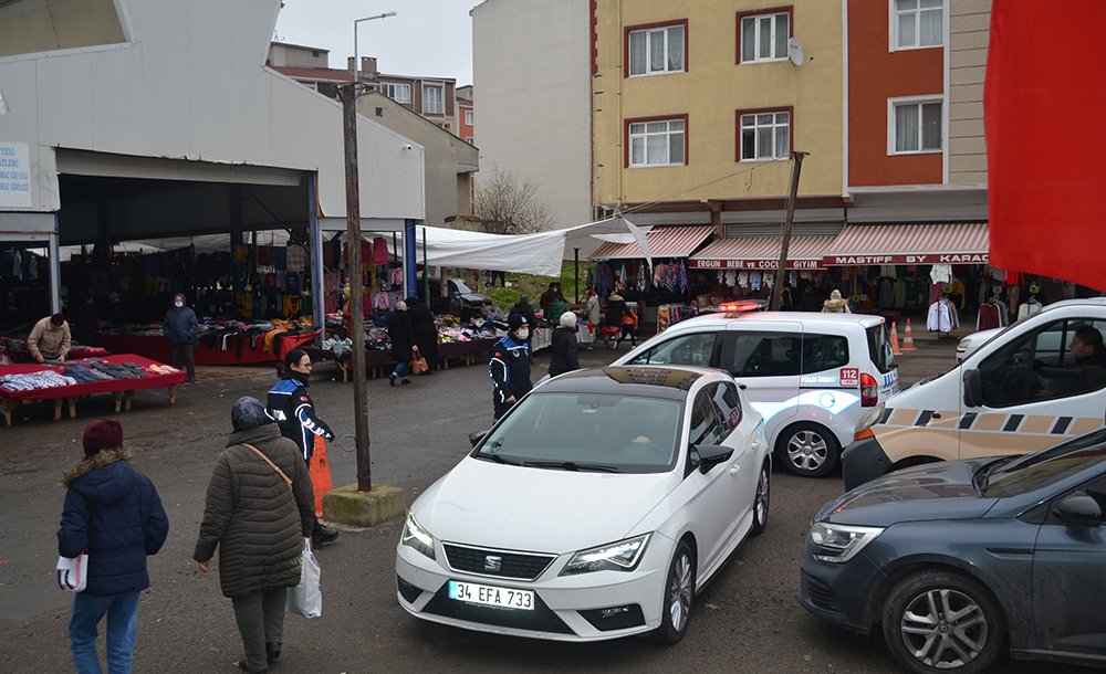 Yılın Son Pazarı Kuruldu 