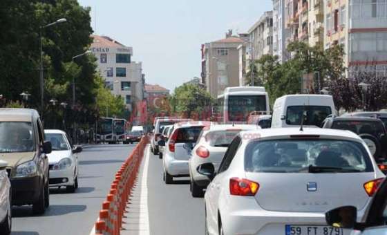 Hep Aynı Çile "trafik"