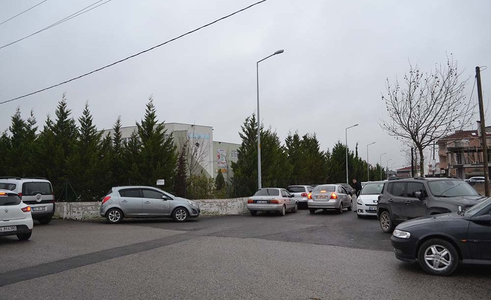 Öğrenciler Açık Öğretim Sınavlarında Ter Döktü