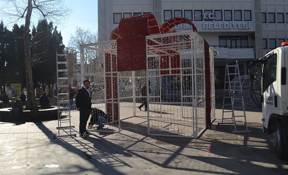Çorlu Belediyesi'nden 14 Şubat Hazırlığı 