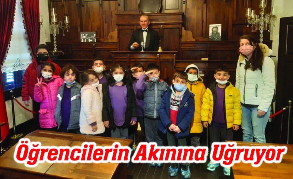 Öğrencilerin Akınına Uğruyor 