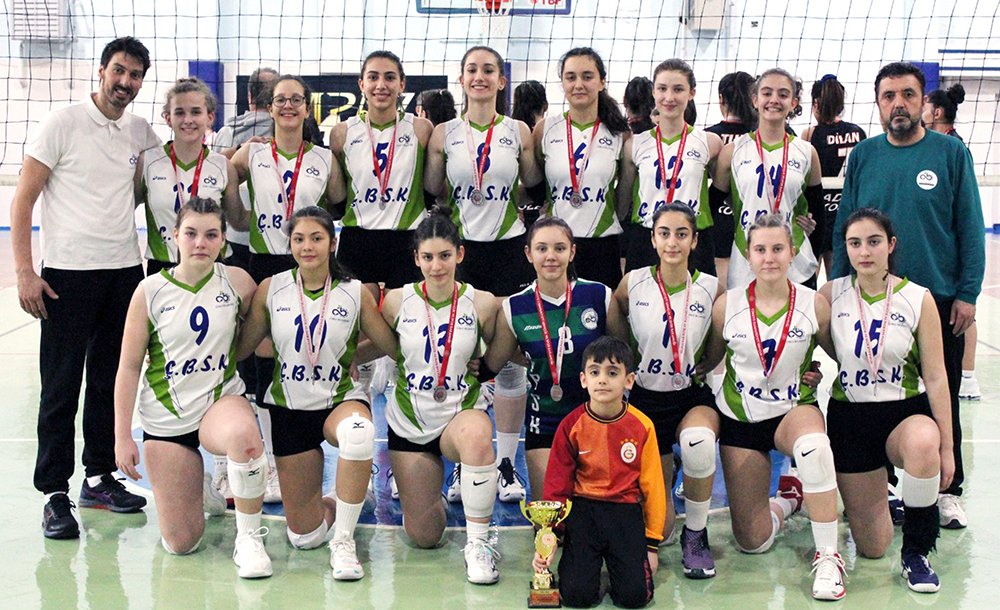 Namağlup Şampiyon Oldular