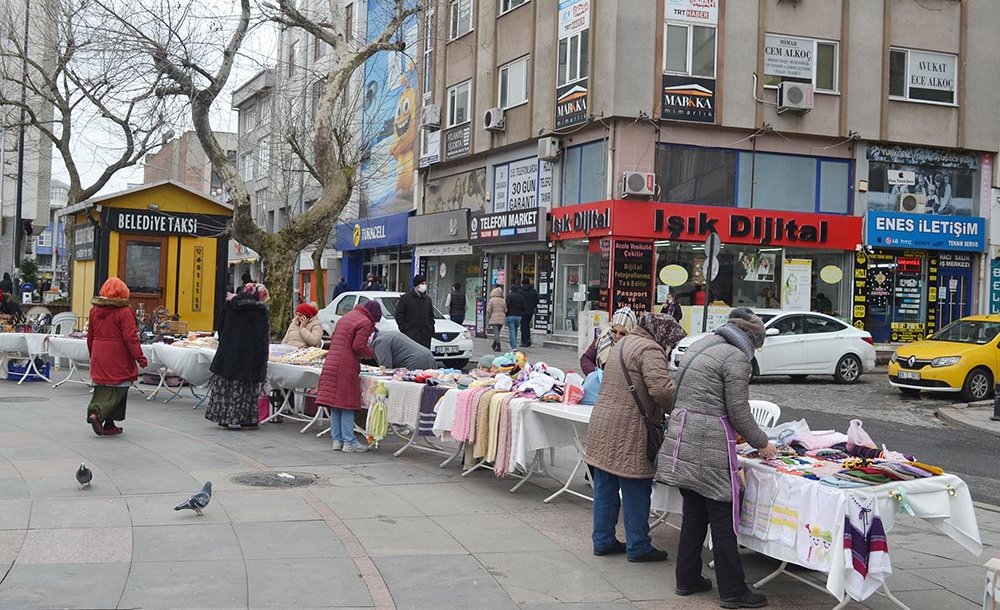  “8 Mart Hak Arama Günüdür”