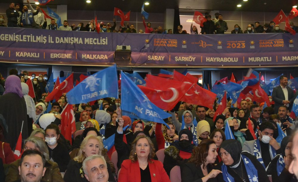 Binali Yıldırım Çorlu'da Coşkuyla Karşılandı