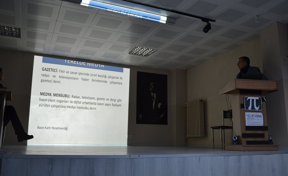 Gazeteciler Öğrencilere Mesleklerini Anlattı