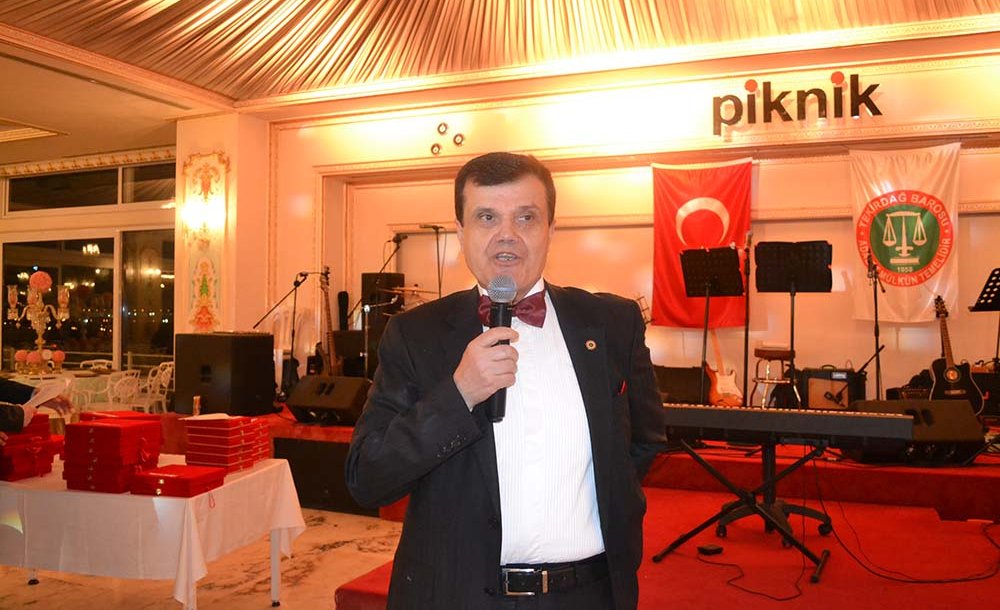  “Cumhuriyete Ve Atatürk'e Bağlıyız”