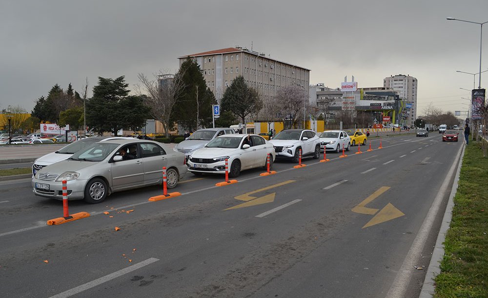 Orion Kavşağı'ndaki Dubalar Yenilendi