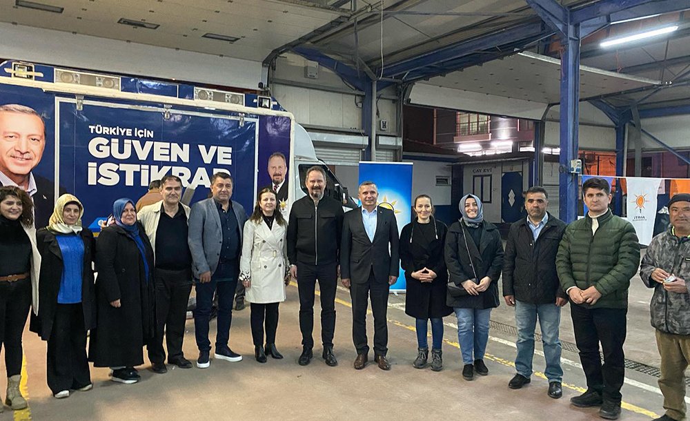 Ak Parti İftar Programı Düzenledi 