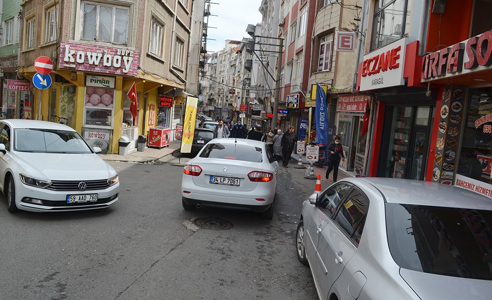 Akıncılar Caddesi'ne Çözüm Yok!