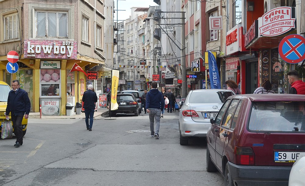 Akıncılar Caddesi'ne Çözüm Yok!
