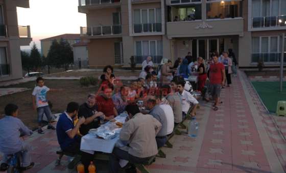 Sultan Konakları Sakinleri İftarda Buluştu