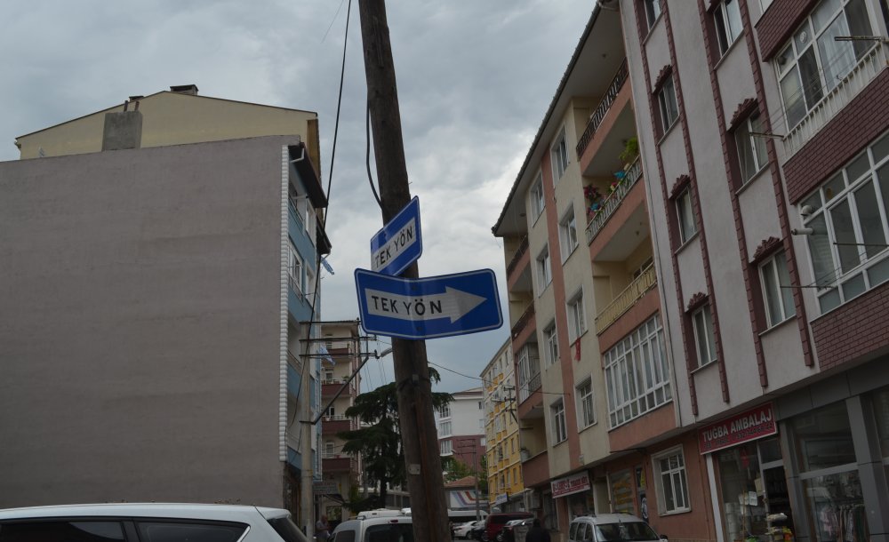Yunus Emre Caddesi'nde Sorun Devam Ediyor