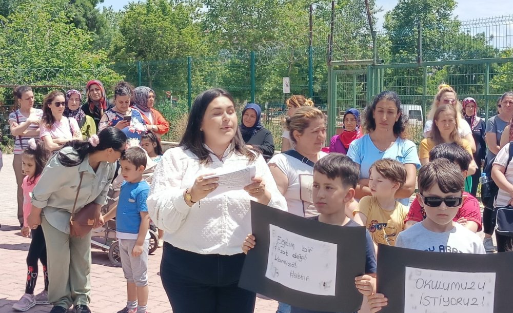Yıkılan Okullar Yapılmayınca Veliler Feryat Etti 