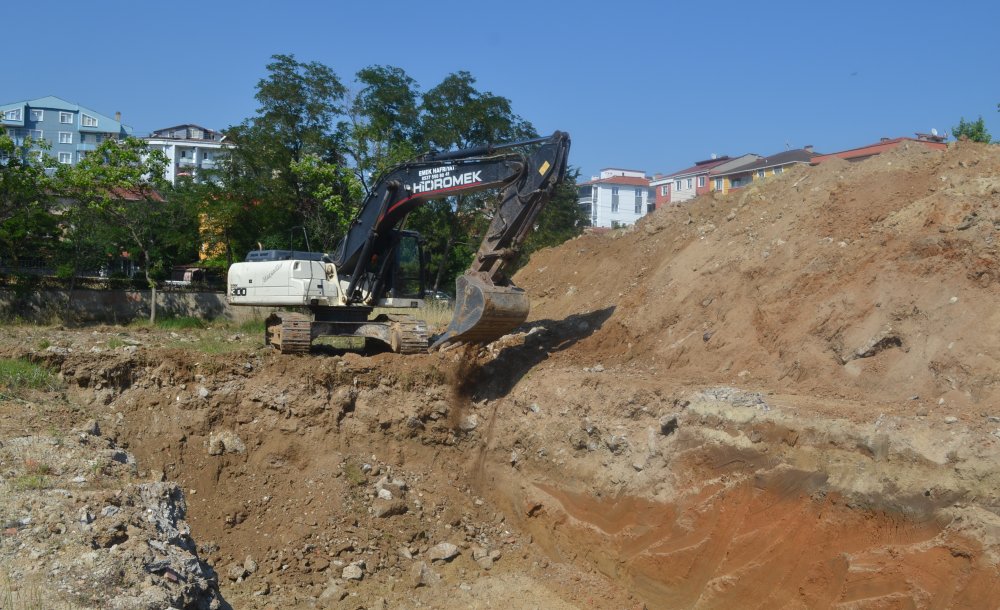 Okul İnşaatı İçin İlk Kepçe Vuruldu 