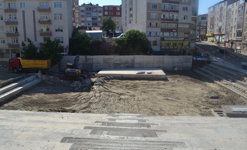 Amfi Tiyatro Sanat Merkezi Olacak 