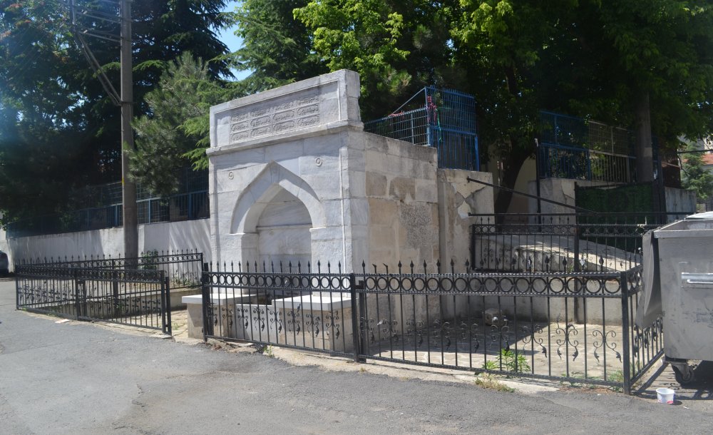 Çeşme Var, Su İçilemiyor!