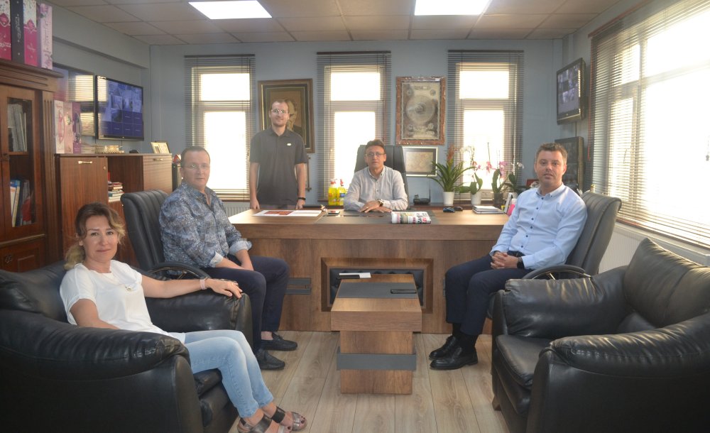 Başkan Sarıkurt Gazetemizi Ziyaret Etti 