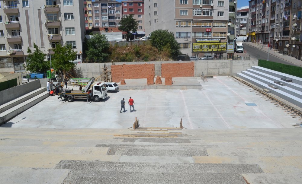Nusratiye Mahallesi Amfi Tiyatroyla Canlanacak