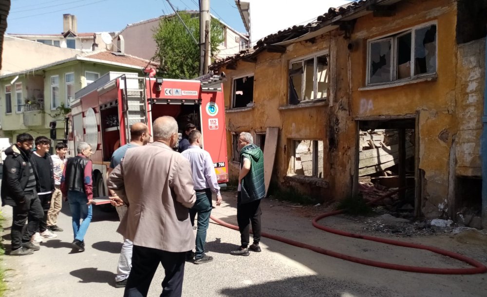 Yanan Bina Korku Saçmaya Devam Ediyor