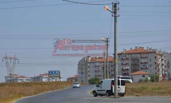 Gece Yanmıyor Gündüz Yanıyor