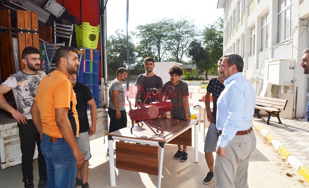 Çorlu İlkokulu'nda Güçlendirme Çalışmaları Başladı 