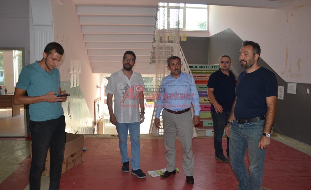 Çorlu İlkokulu'nda Güçlendirme Çalışmaları Başladı 