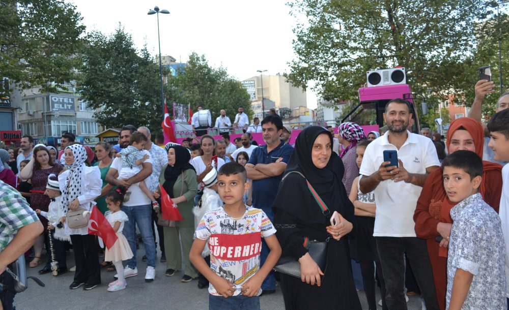 Sünnet Şöleni Gerçekleştirildi 