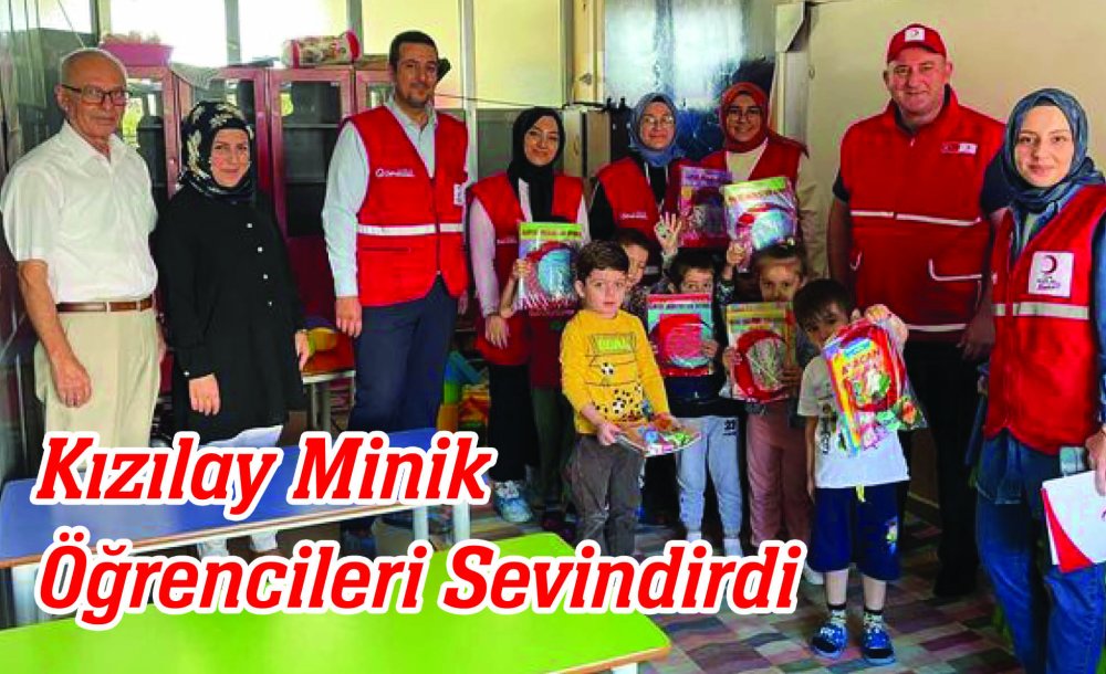 Kızılay Minik Öğrencileri Sevindirdi
