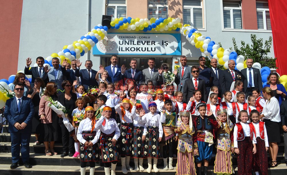 İlk Ders Zilini Kaymakam Eldivan Çaldı 