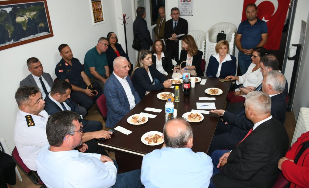 Vali Yıldırım Çorlu'da Halk Toplantısı Yaptı 