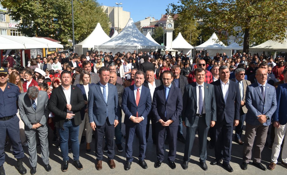 10 Gün Sürecek Kitap Fuarı Açıldı
