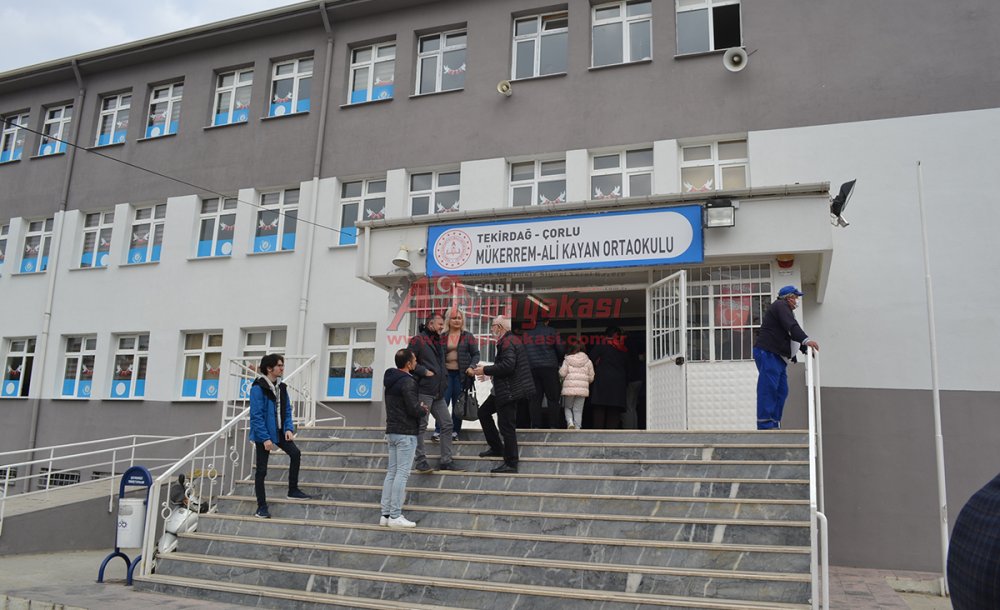 Soydaşlarımız Pazar Günü Seçime Gidiyor 