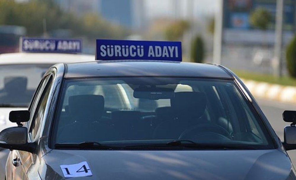 Ehliyette Süre 2 Yıl Uzatıldı 