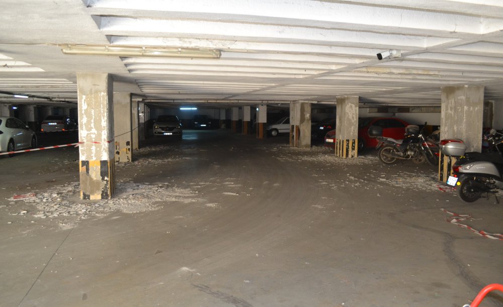 Kapalı Otoparktaki Çalışmalar Devam Ediyor 