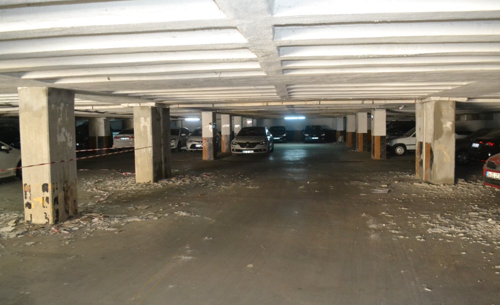 Kapalı Otoparktaki Çalışmalar Devam Ediyor 