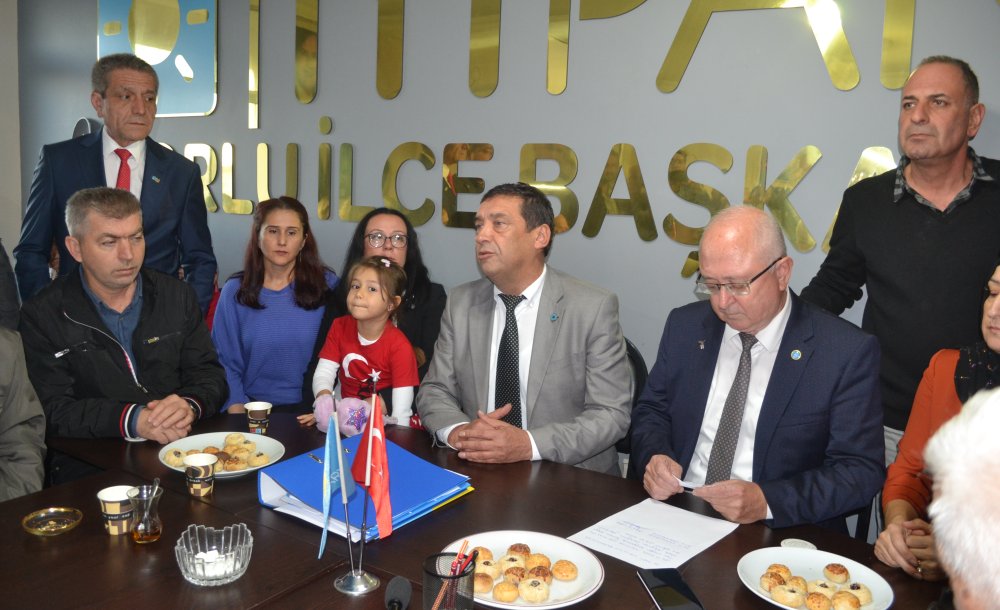 Akın Yılmaz Adaylığını Açıkladı 