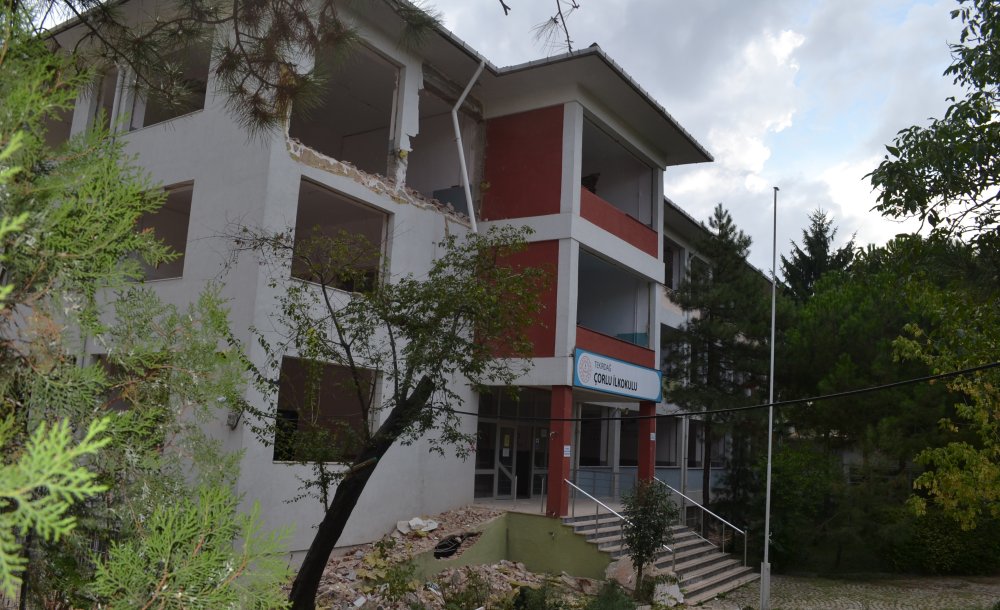 Çorlu İlkokulu Yıkılacak