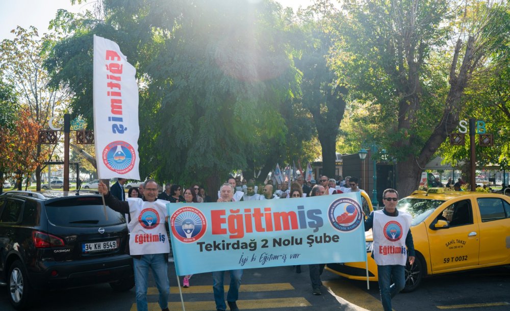 Eğitim İş'li Öğretmenler İş Bıraktı 