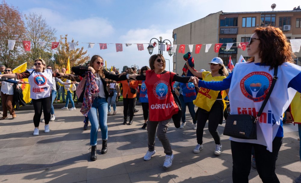 Eğitim İş'li Öğretmenler İş Bıraktı 