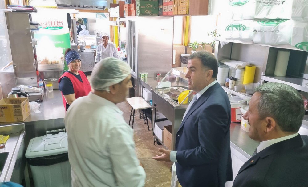 Kaymakam Eldivan, Okulda İncelemelerde Bulundu