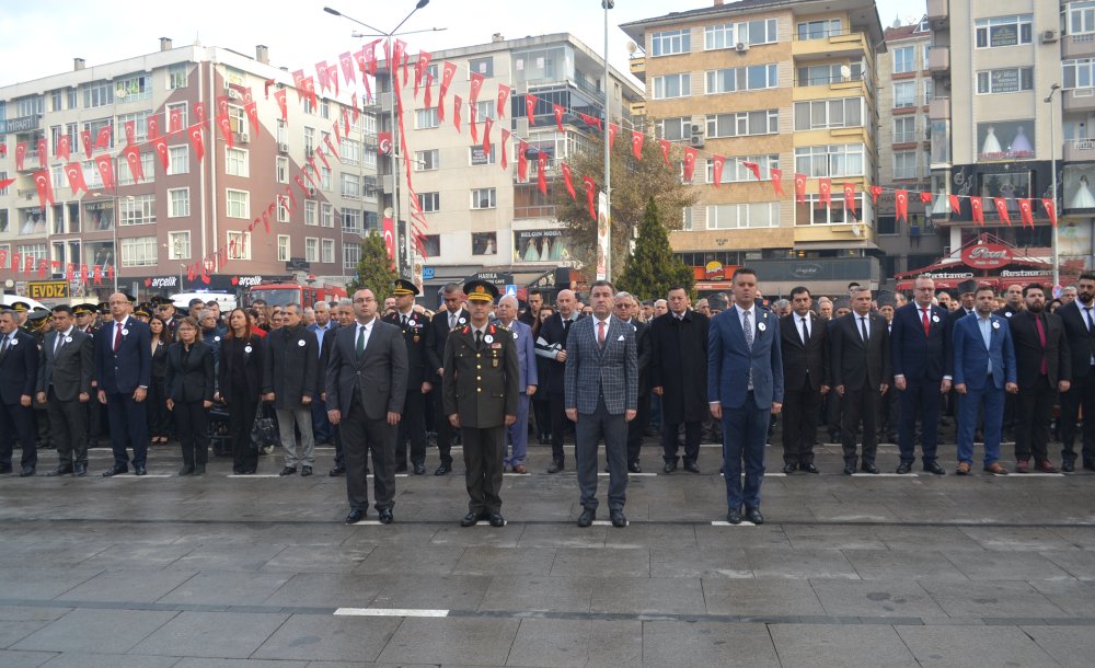 9'U 5 Geçe Hayat Durdu 
