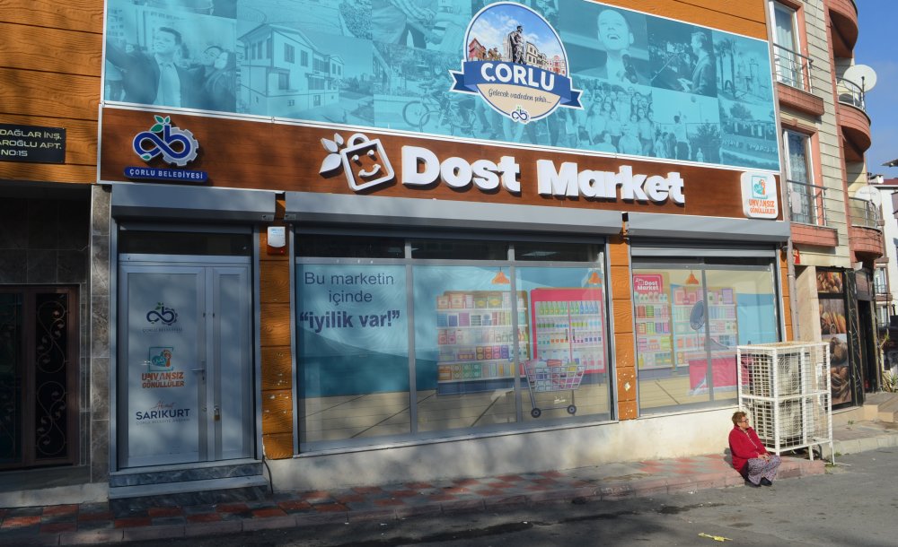 Dost Market İhtiyaç Sahibi Vatandaşa Ulaşıyor 