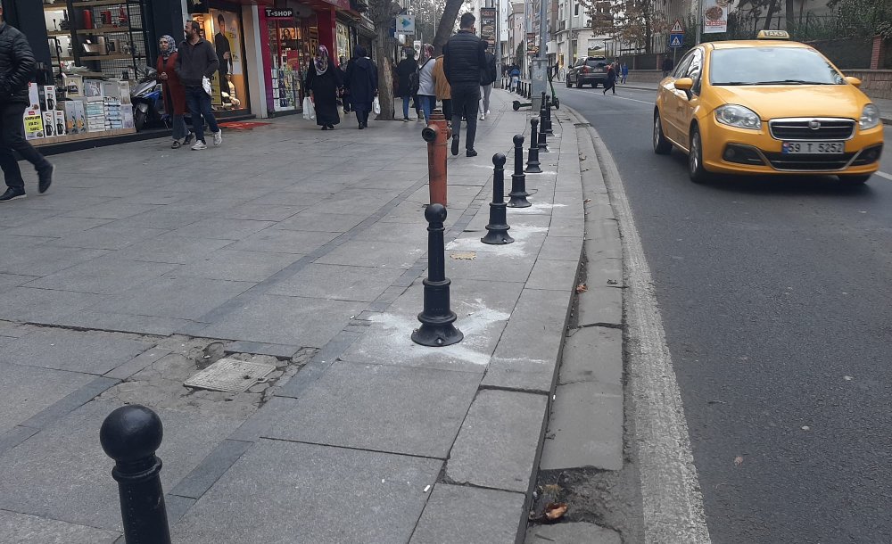 Araç Parkı Dubalarla Önlenecek